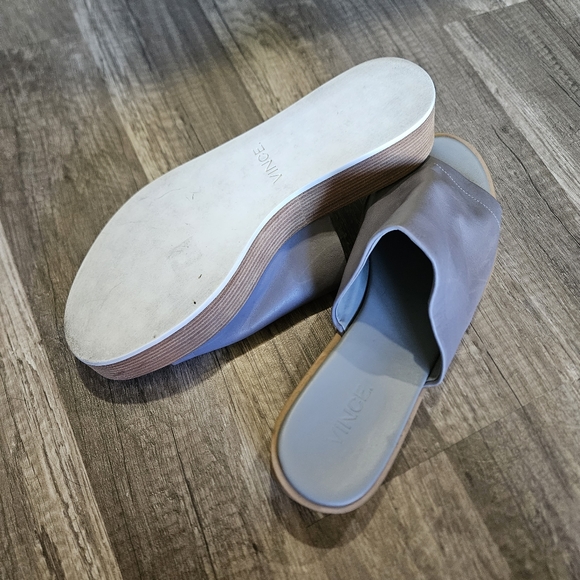 Vince. Saskia Leather Slides - Picture 6 of 7